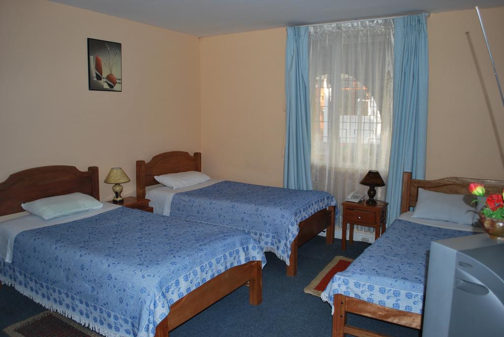 Travellers Inn Quito Exterior photo