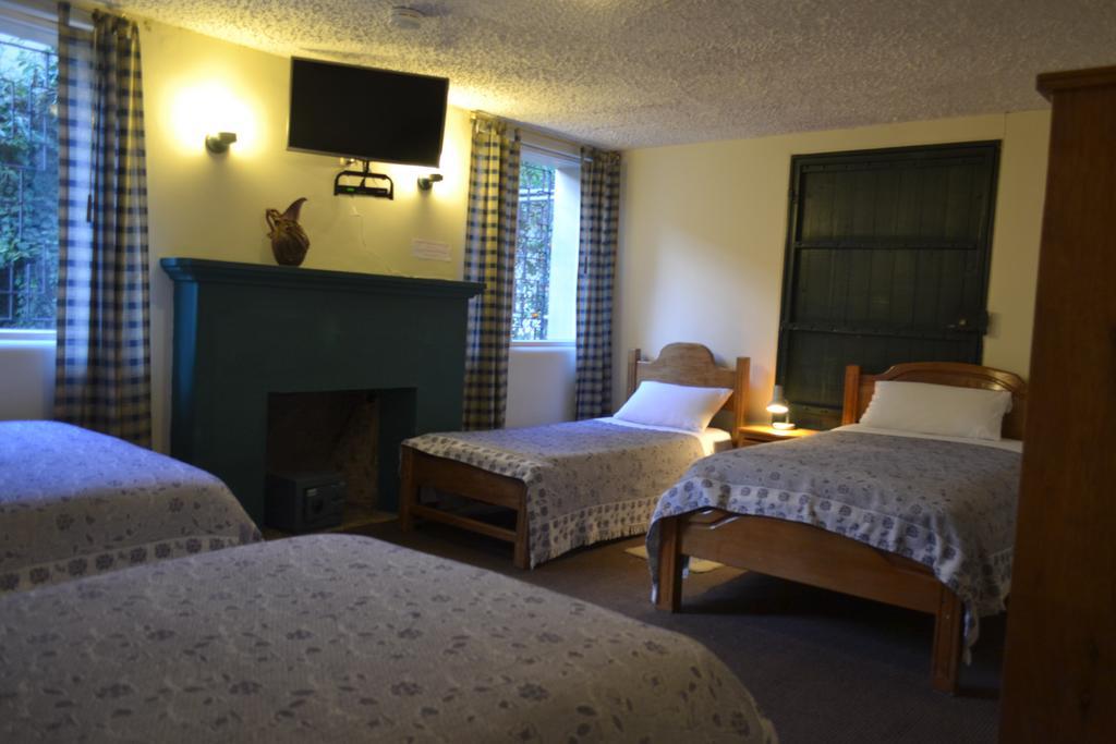 Travellers Inn Quito Exterior photo