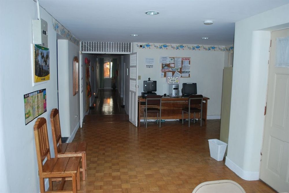 Travellers Inn Quito Exterior photo