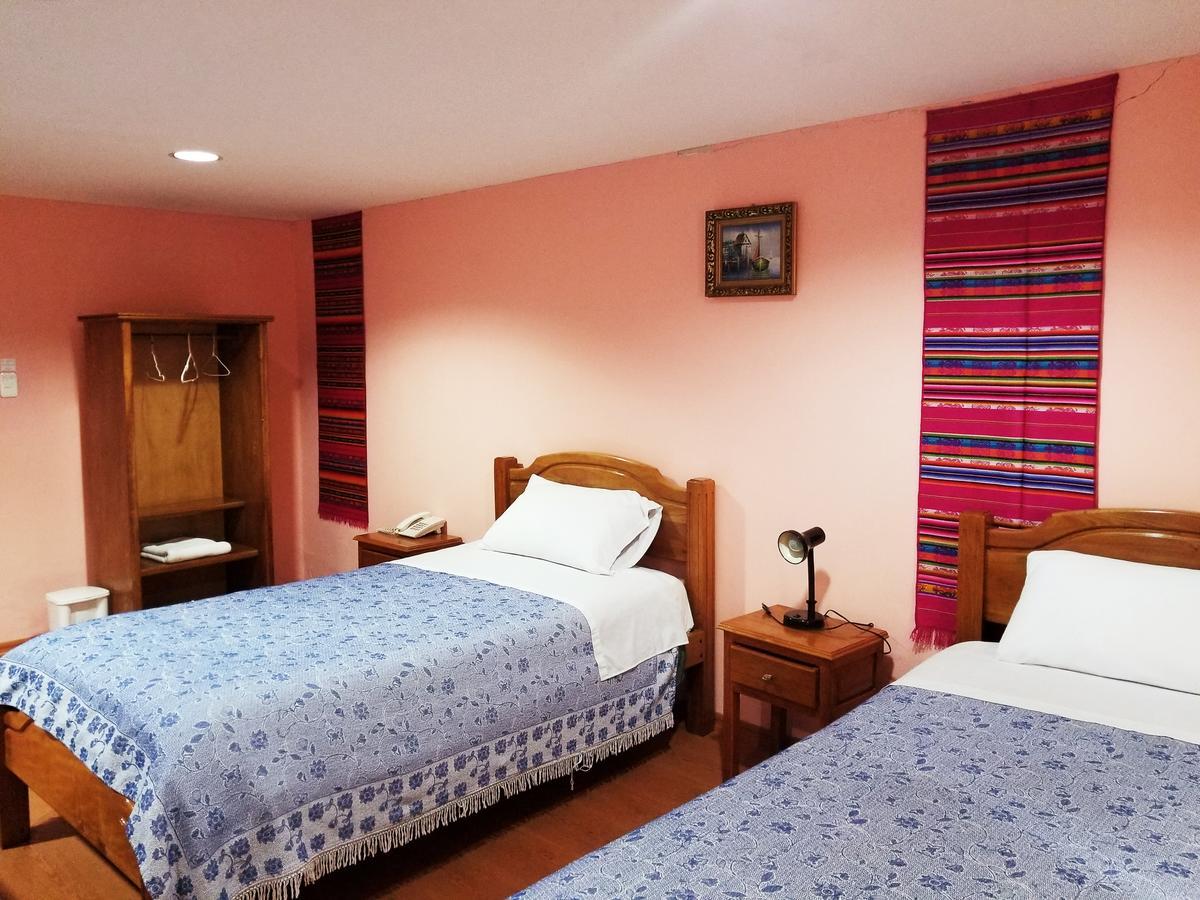 Travellers Inn Quito Exterior photo