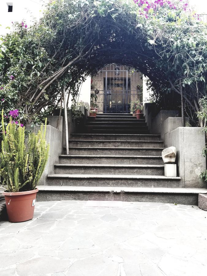 Travellers Inn Quito Exterior photo